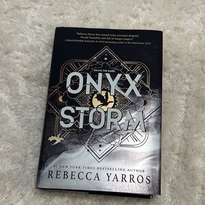 Onyx Storm by Rebecca Yarros - Black & Silver Hardcover